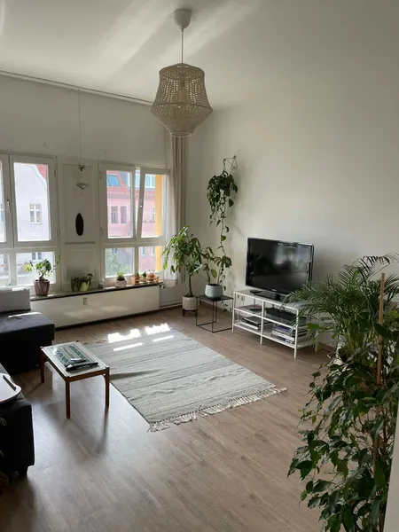 ANFRAGEN ÜBER DAS KONTAKTFELD!!! Schöne 2-Zimmer-Wohnung - Balkon - Stellplatz - EBK — photo 1